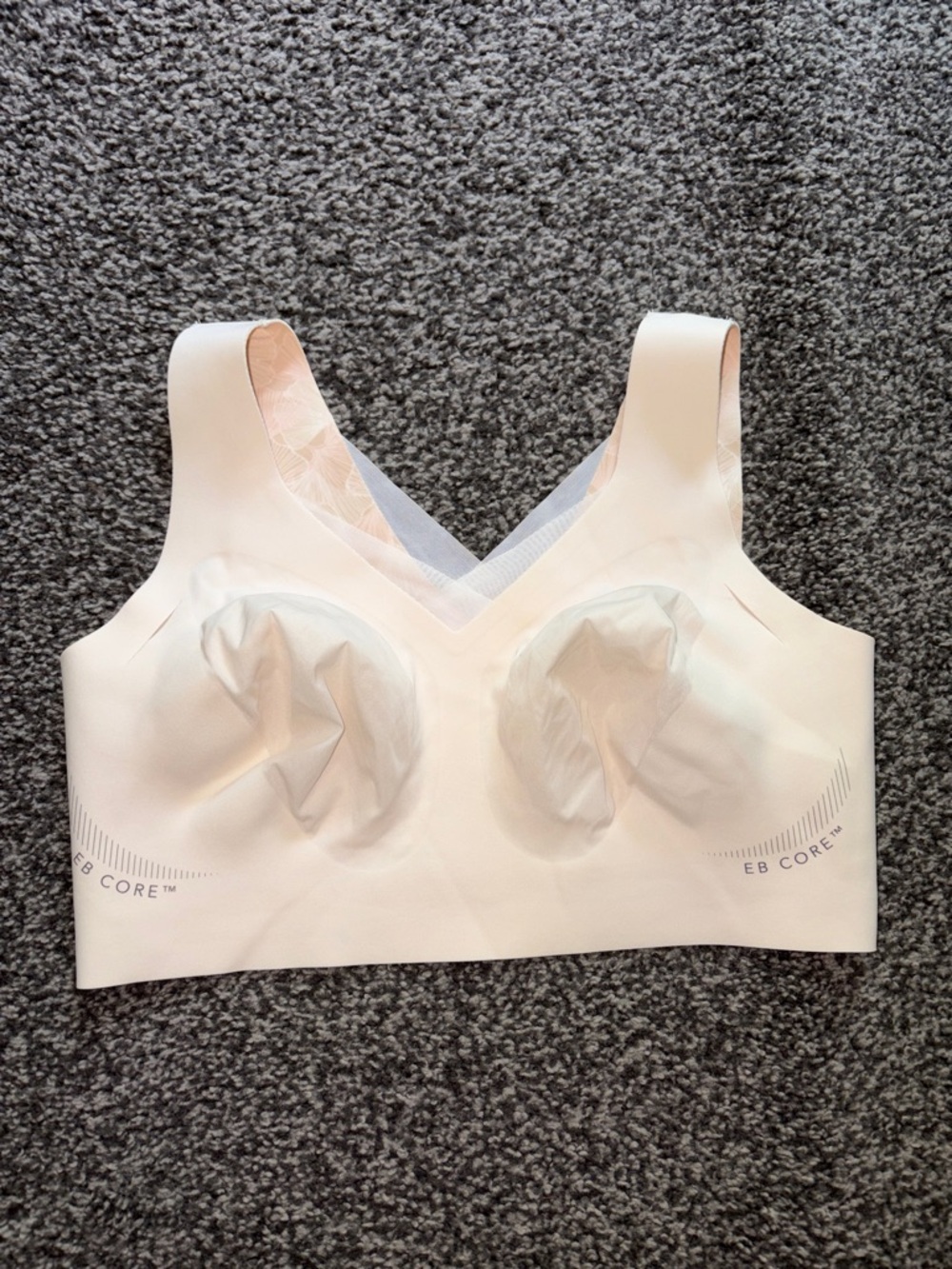 Evelyn & Bobbie Women’s The Defy Mesh Bra Wireless Seamless Gingko Sand Size L - Picture 4 of 9